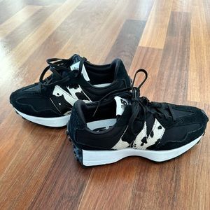 Women’s New Balance 327 size 6.5